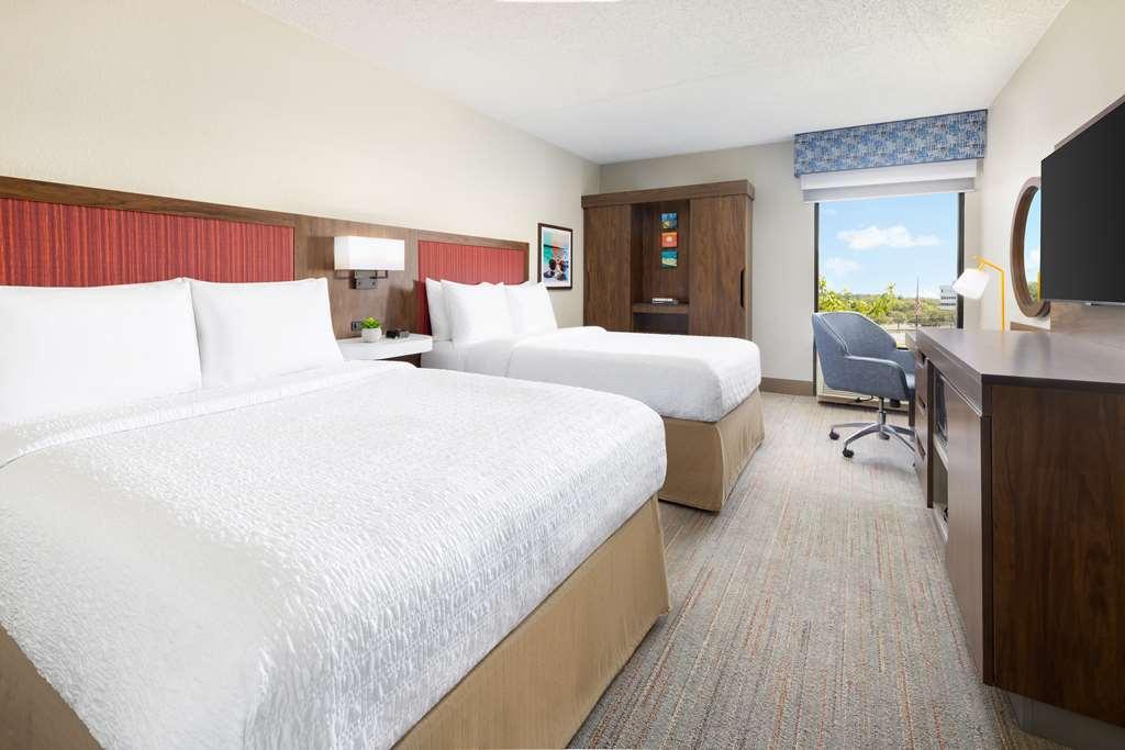 Hampton Long Island/islandia Hotel