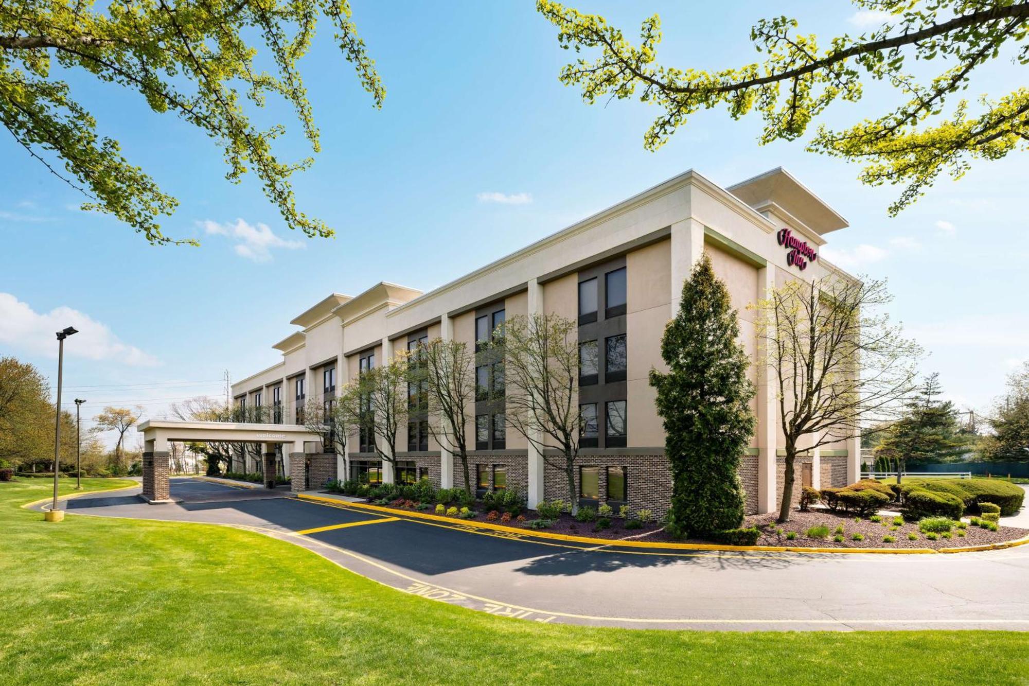 Hotel Hampton Long Island/islandia 3*