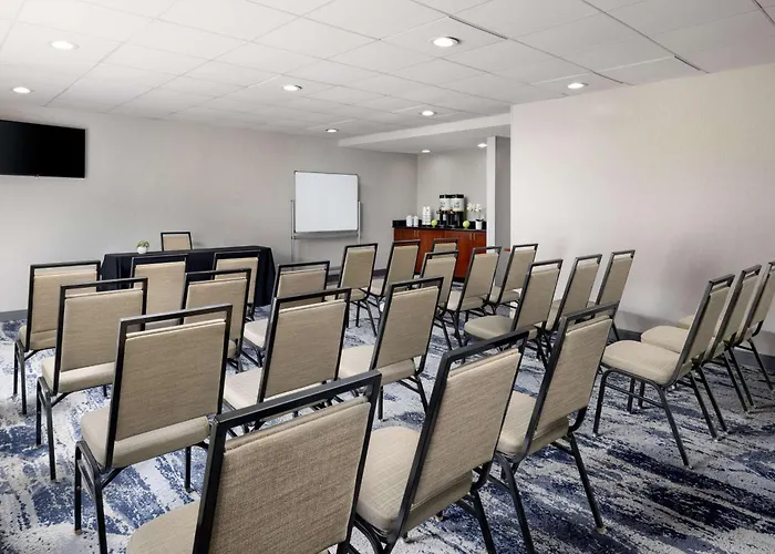 Hampton Inn Long Island/Islandia