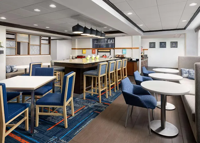Hampton Inn Long Island/Islandia